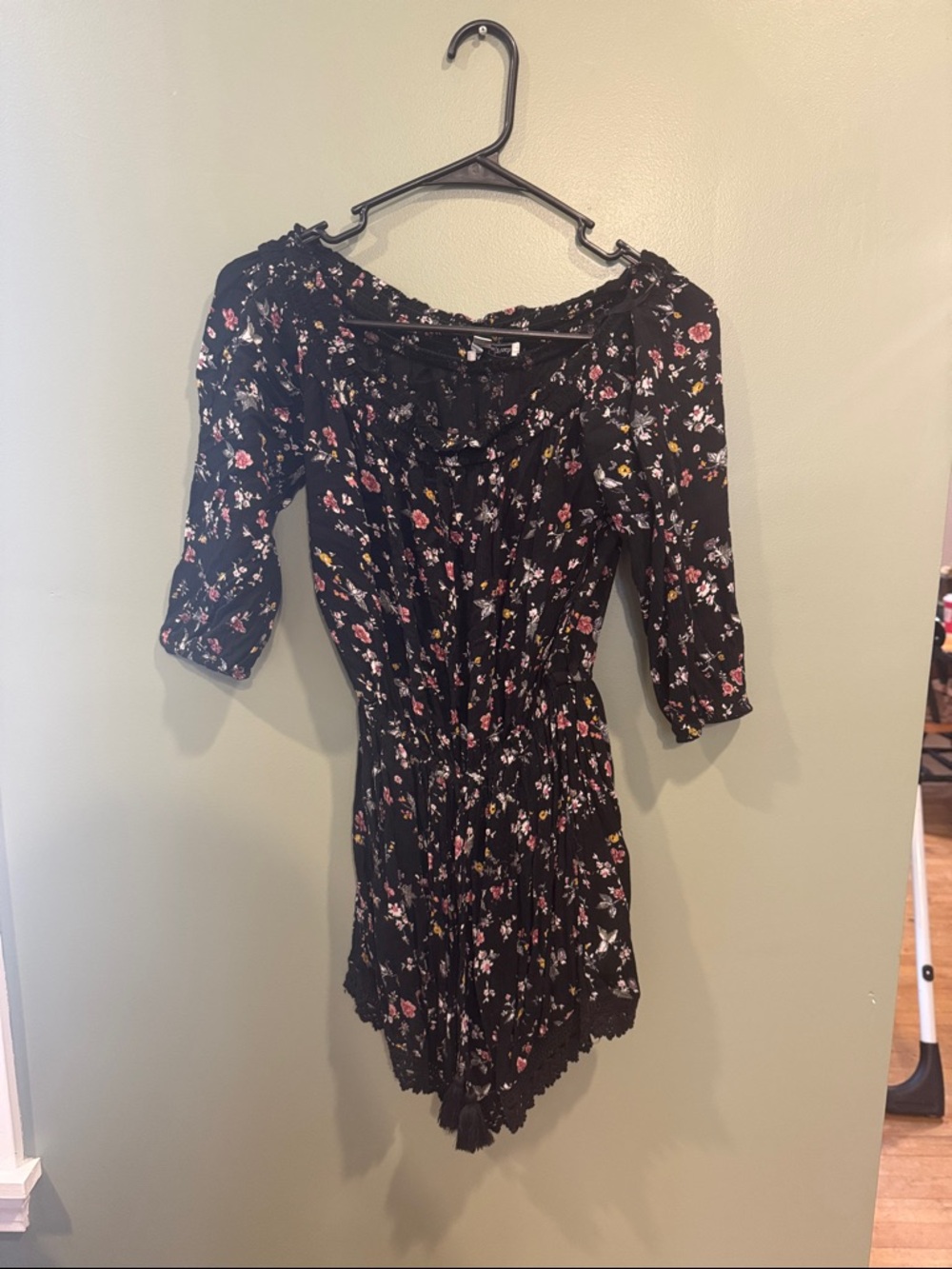 NWOT Abercrombie & Fitch Floral Romper